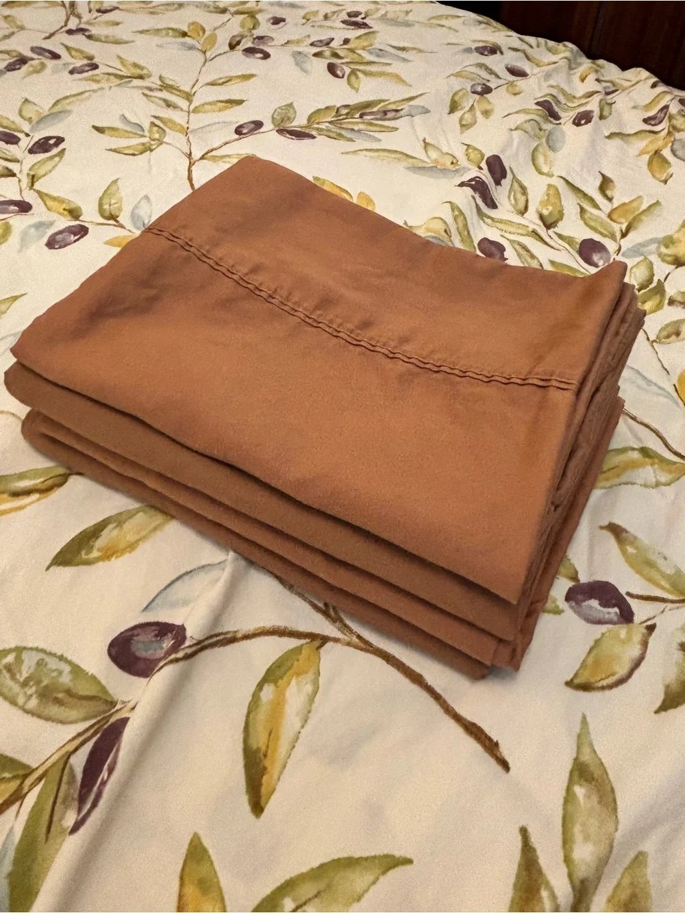 Lauren Ralph Lauren Home 4 Standard Pillowcases Brown Camel 100% Cotton Solid